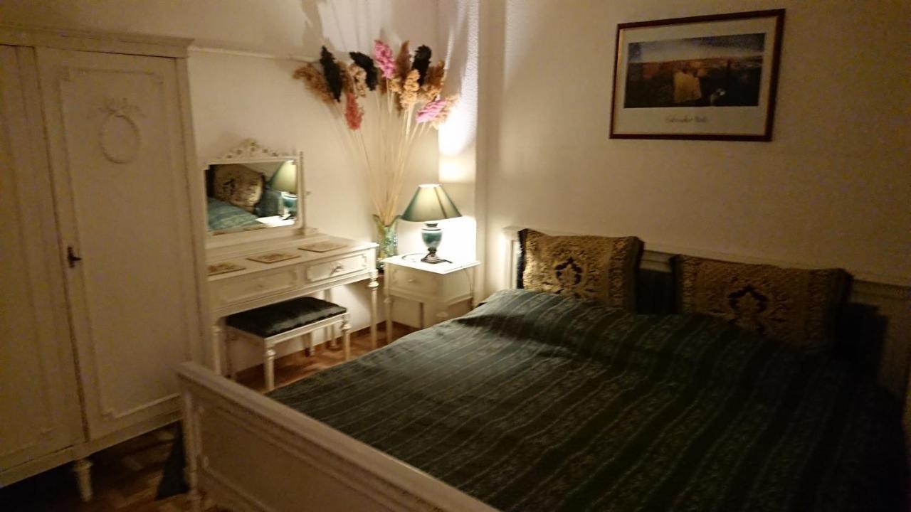 One Bedroom Apartment French Embassy Букурещ Екстериор снимка
